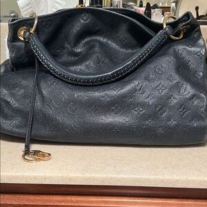 Louis Vuitton Black Hobo Bag .